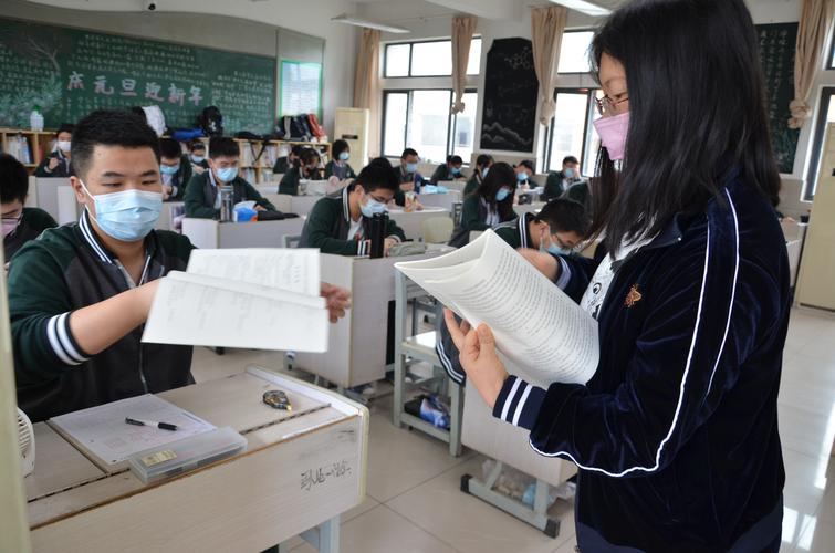 毕业后想考公务员,学习什么专业比较好?